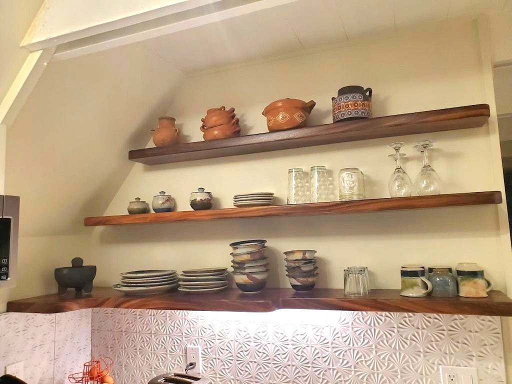 Custom Foundwood slab installation in Hawai'i