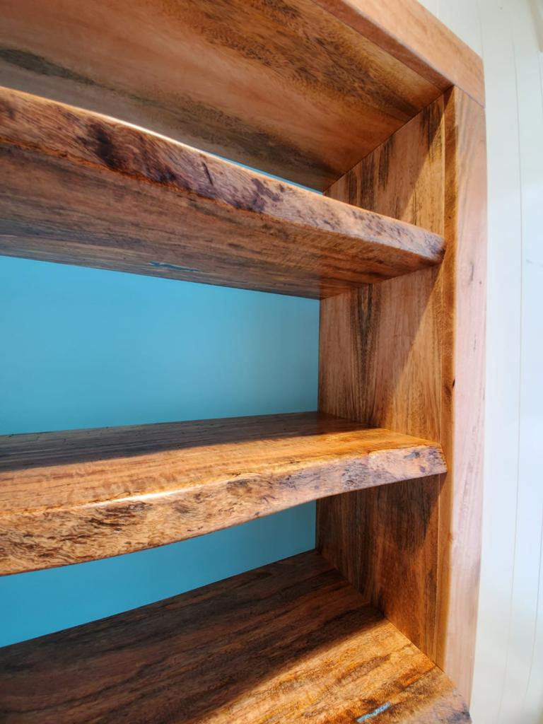Custom Foundwood slab installation in Hawai'i
