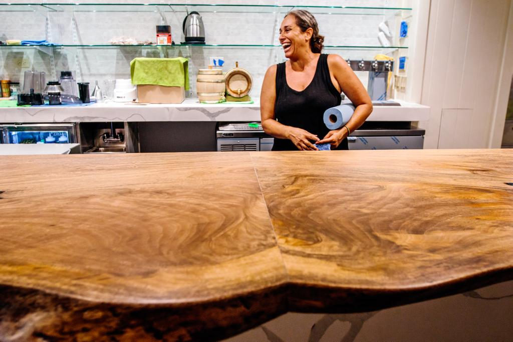 Custom Foundwood slab installation in Hawai'i